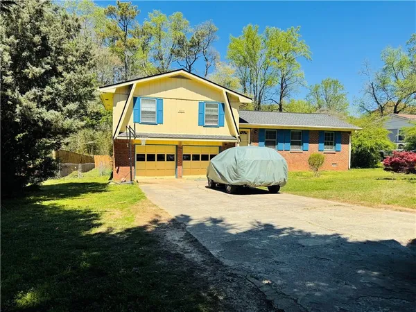 $315,000 | 2927 Winn Drive, Lawrenceville, GA 30044