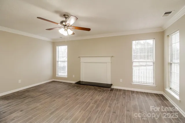 $2,070 | 1729 Sugar Hollow Drive, Charlotte, NC 28214