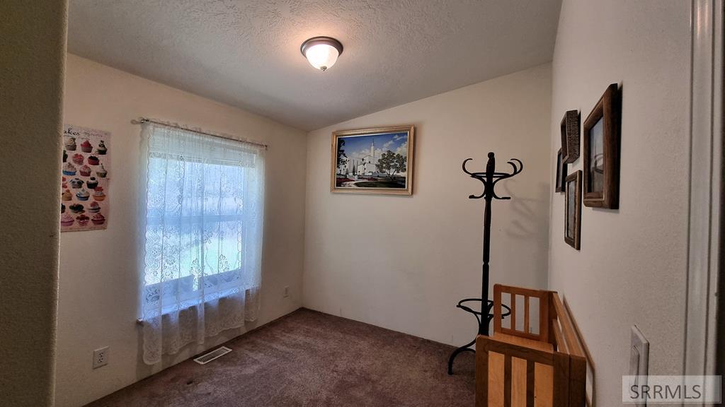 4531 Moose Lane Ashton, ID 83420 - Photo 11 of 21