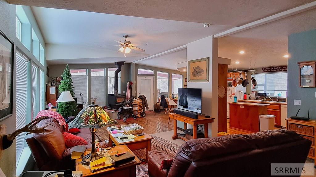 4531 Moose Lane Ashton, ID 83420 - Photo 5 of 17