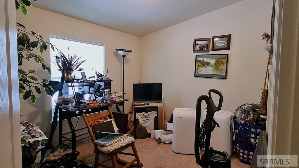 4531 Moose Lane Ashton, ID 83420 - Photo 9 of 17