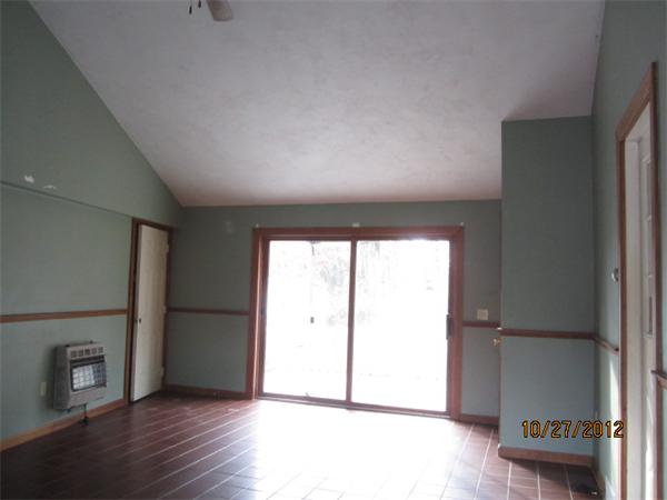 446 Reservoir Road Lunenburg, MA 01462 - Photo 11 of 22 Gallery Image 11