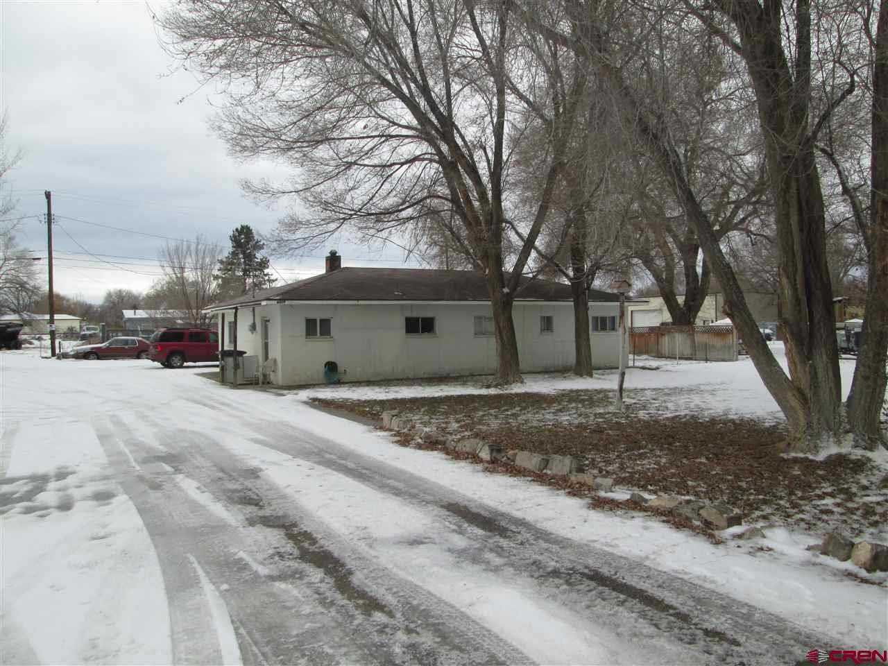 606 Spring Creek Road Montrose, CO 81403 - Photo 1 of 28 Gallery Image 1