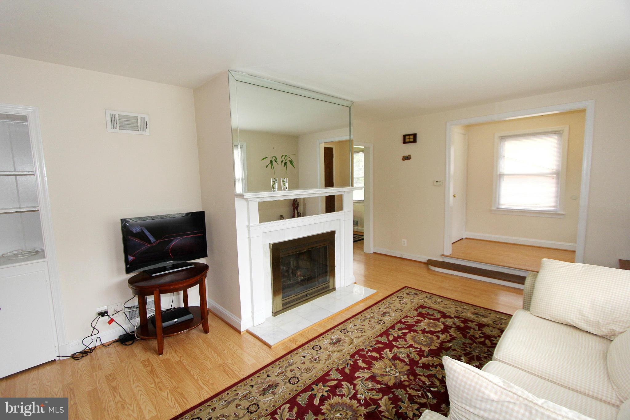 5903 Telegraph Road Alexandria, VA 22310 - Photo 15 of 24 Living Room 3