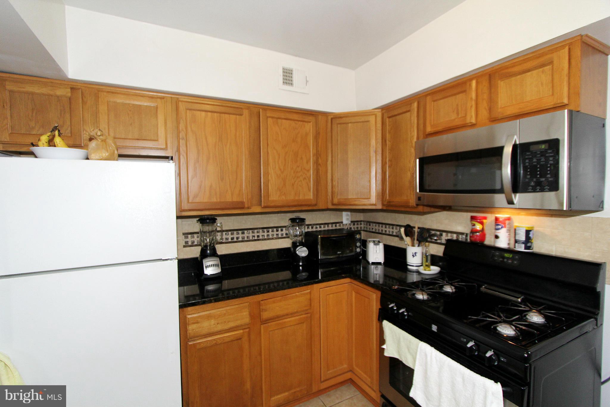 5903 Telegraph Road Alexandria, VA 22310 - Photo 7 of 24 Kitchen 1