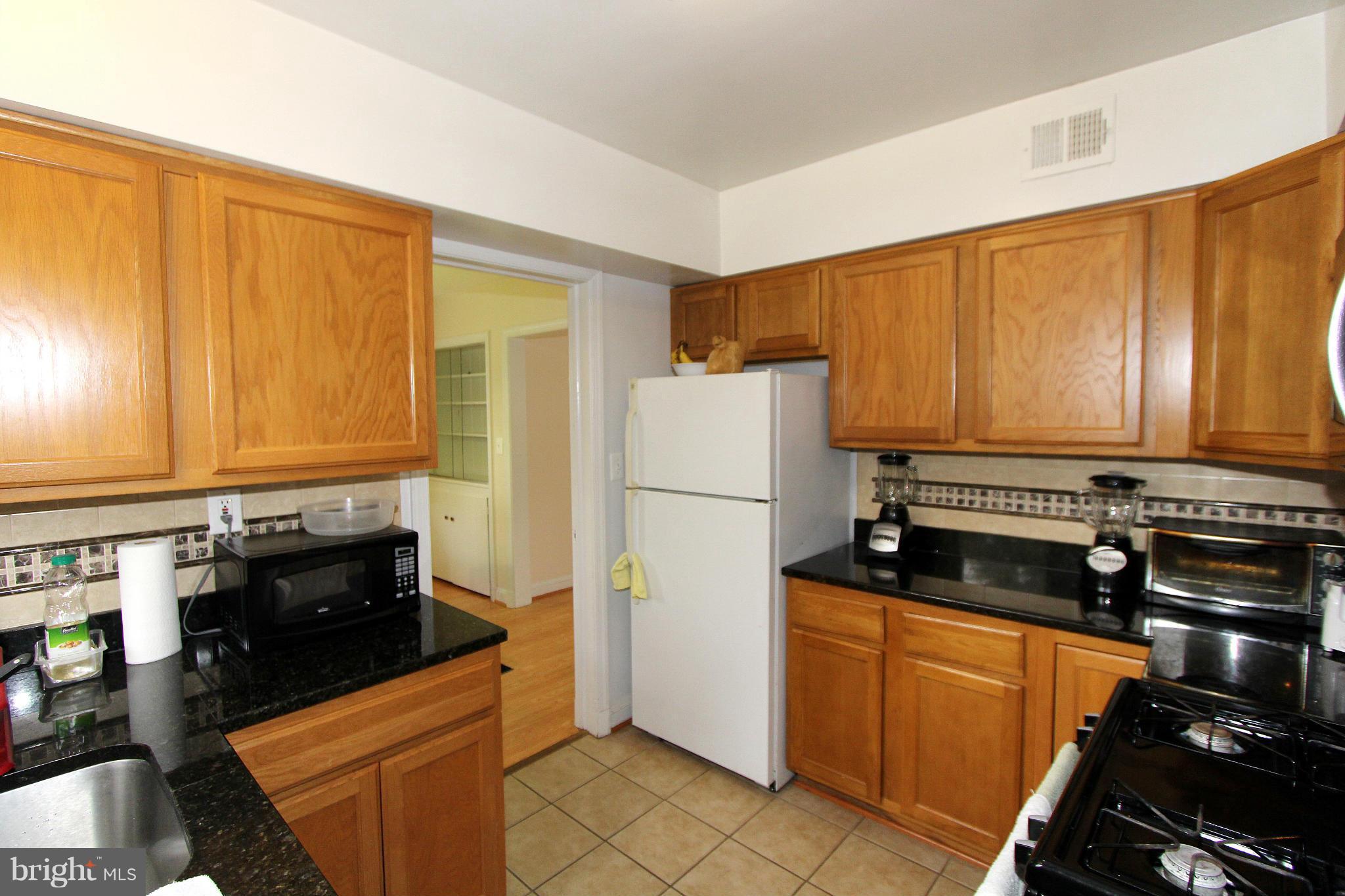 5903 Telegraph Road Alexandria, VA 22310 - Photo 8 of 24 Kitchen 2