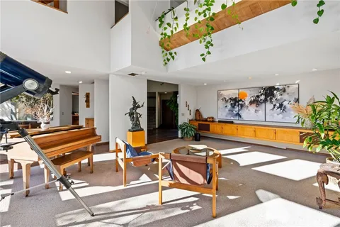 $2,789,000 | 3902 Legend Circle, Huntington Beach, CA 92649