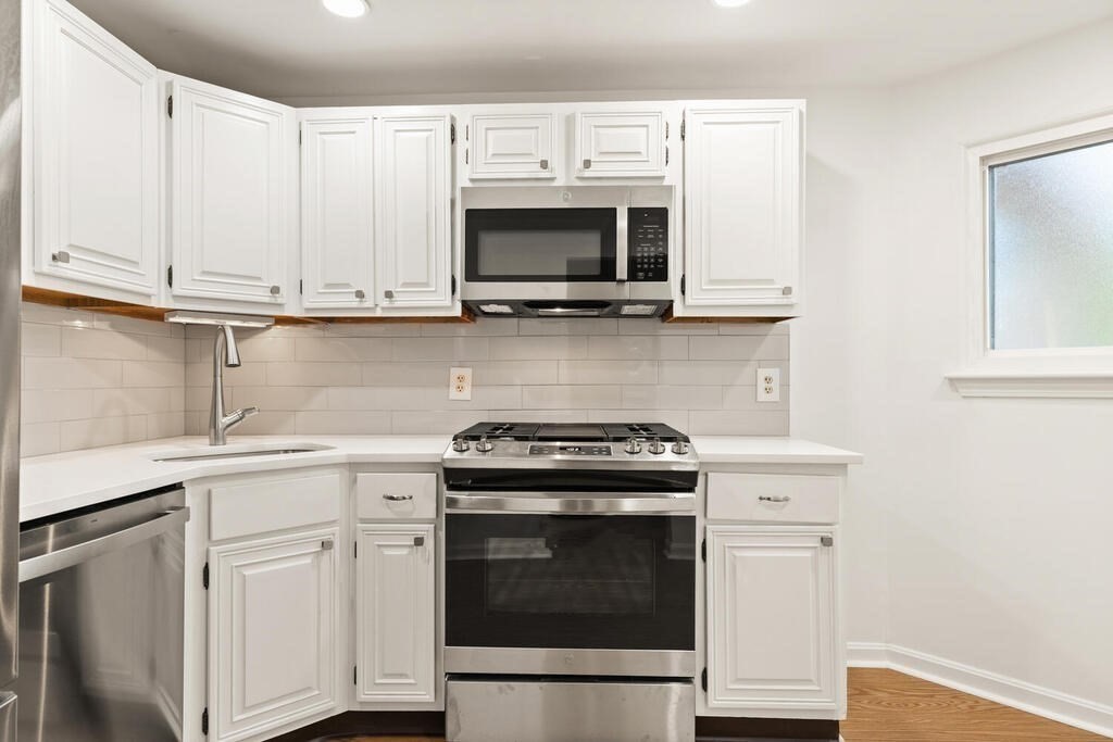 4 East Bluff Road, Unit 4 Ashland, MA 01721 - Photo 14 of 35 Gallery Image 14