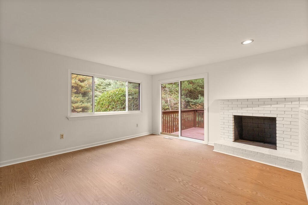 4 East Bluff Road, Unit 4 Ashland, MA 01721 - Photo 9 of 35 Gallery Image 9