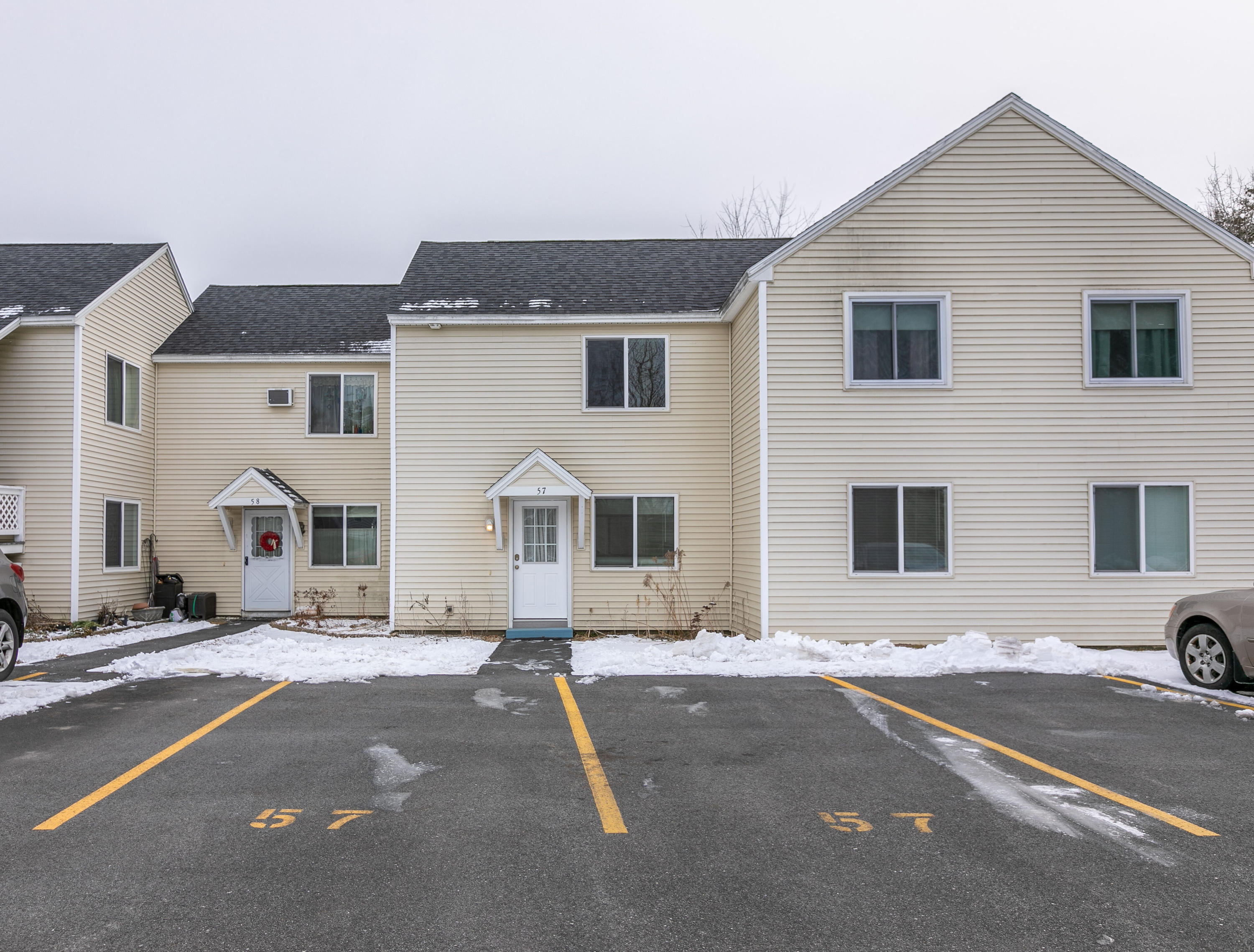 25 Lawrence Street, Unit 57 Westbrook, ME 04092 - Photo 1 of 14 25 Lawrence St Westbrook ME-print-001-00