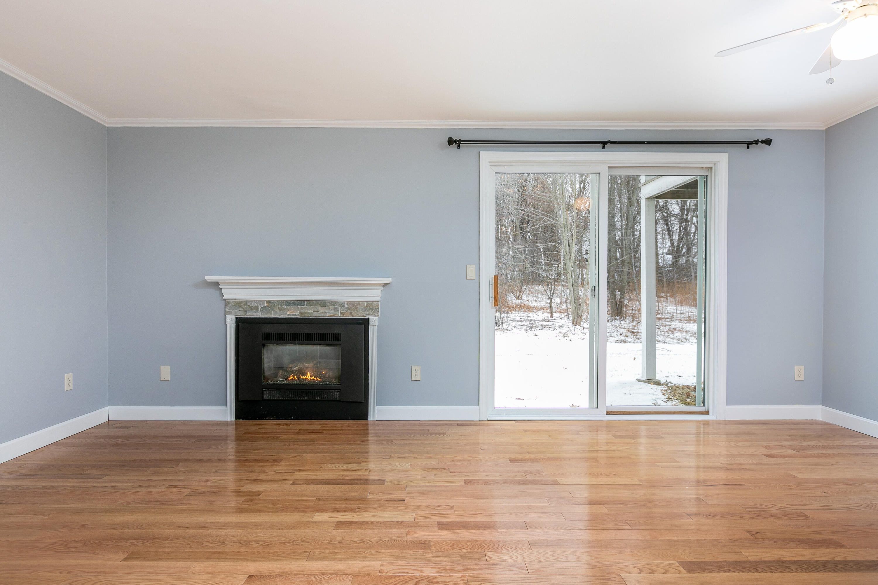 25 Lawrence Street, Unit 57 Westbrook, ME 04092 - Photo 2 of 14 25 Lawrence St Westbrook ME-print-002-00