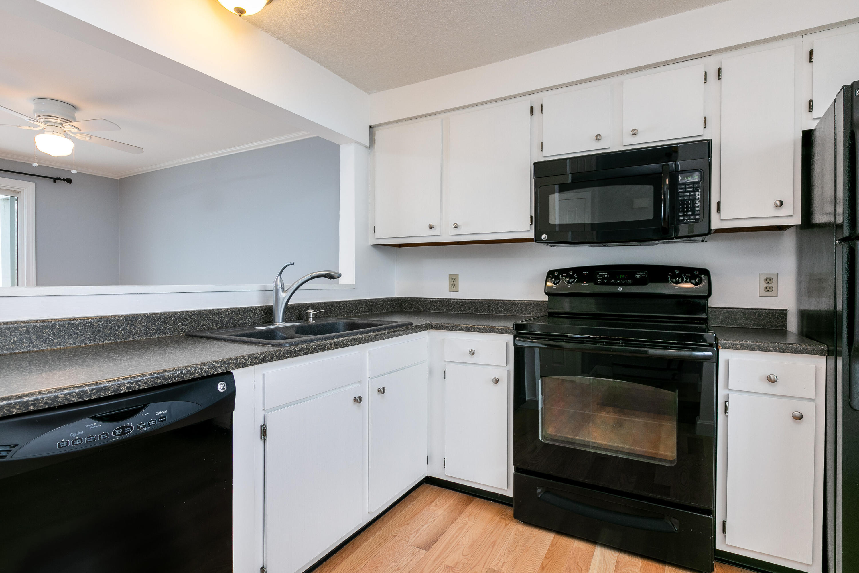 25 Lawrence Street, Unit 57 Westbrook, ME 04092 - Photo 10 of 14 25 Lawrence St Westbrook ME-print-010-02