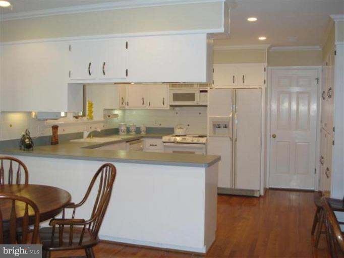 817 Turkey Run Road McLean, VA 22101 - Photo 12 of 18 Kitchen #2