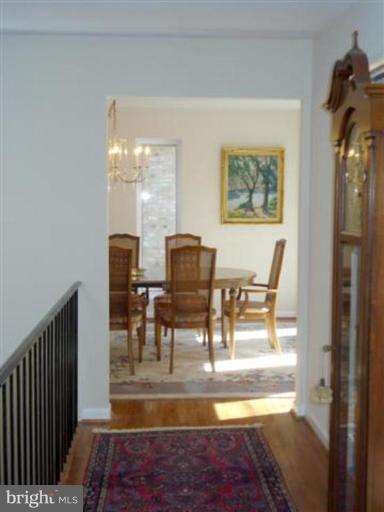 817 Turkey Run Road McLean, VA 22101 - Photo 18 of 18 Hallway