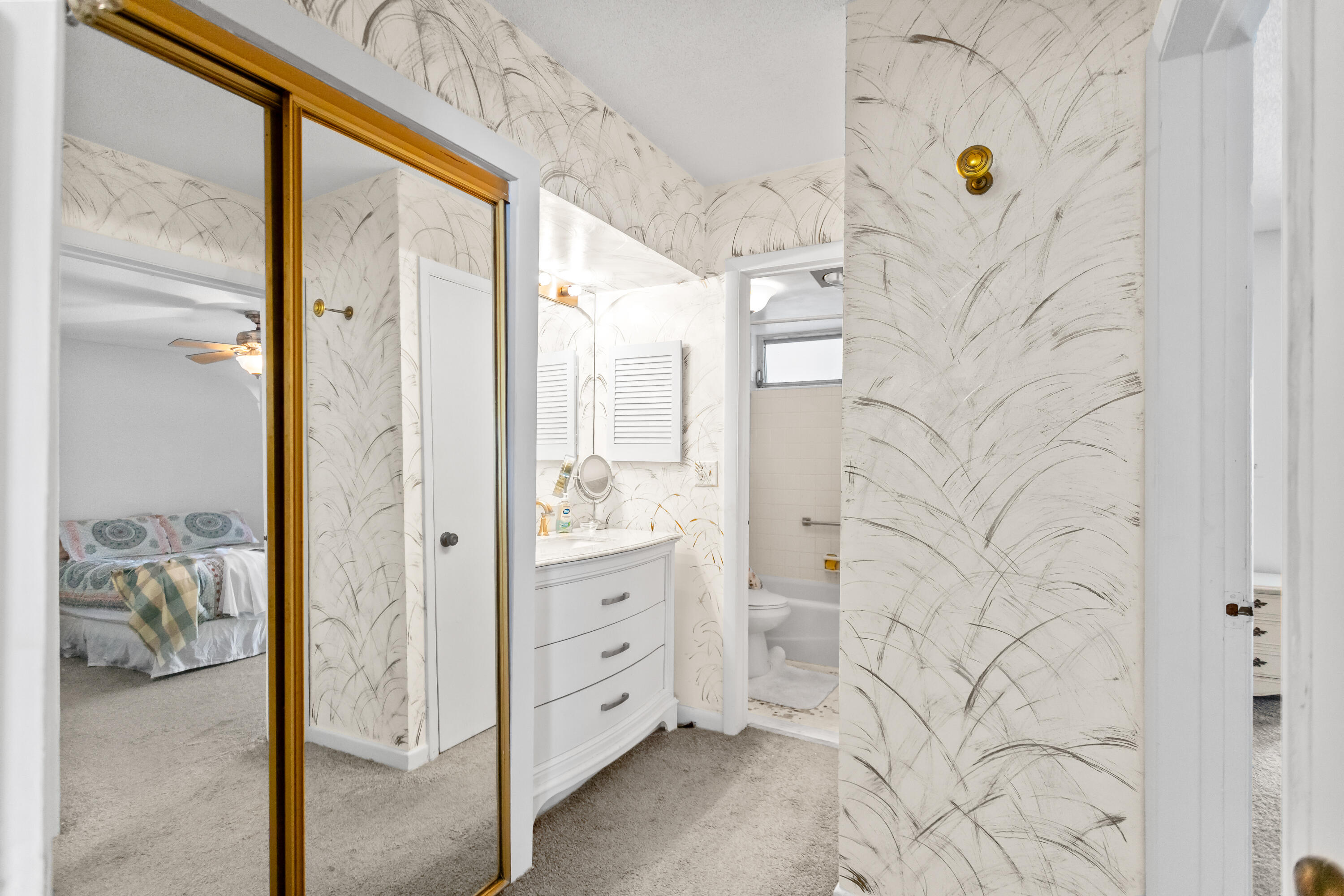 30 Southeast 13th Street, Unit B3 Boca Raton, FL 33432 - Photo 11 of 30 585A7986