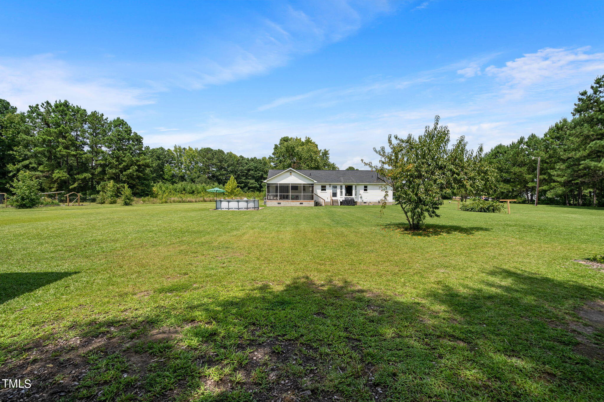 402 Lucas Road Erwin, NC 28339 - Photo 42 of 46 43-web-or-mls-DSC06901