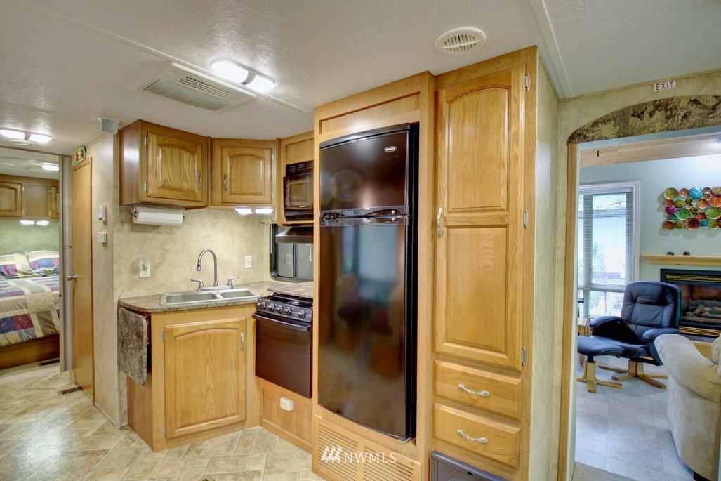 148-1 Goldrush Road Deming, WA 98244 - Photo 9 of 40 Gallery Image 9