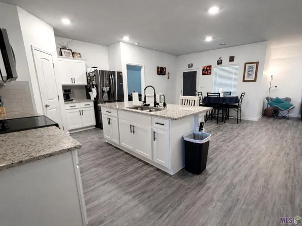 $265,000 | 8311 Rosemary Avenue, Denham Springs, LA 70726