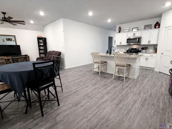 $265,000 | 8311 Rosemary Avenue, Denham Springs, LA 70726
