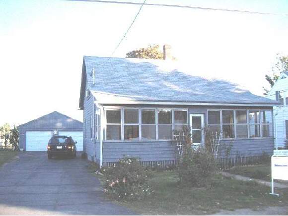 9 Lagasse Street Rochester, NH 03867 - Photo 1 of 8