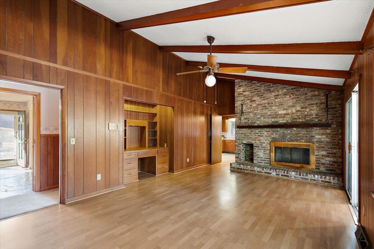 109 Hampton Avenue Goose Creek, SC 29445 - Photo 17 of 34 Family room