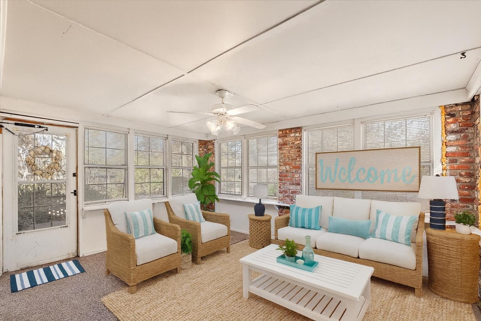 109 Hampton Avenue Goose Creek, SC 29445 - Photo 20 of 34 Sunroom