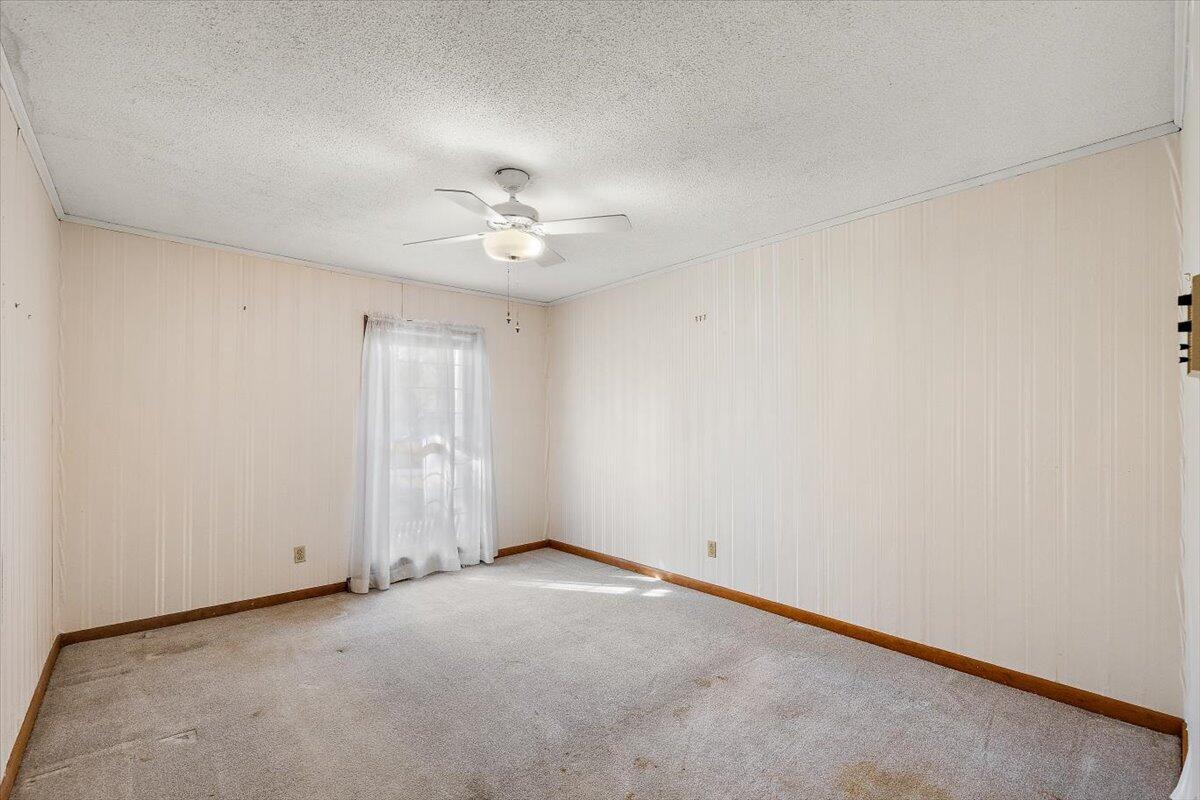 109 Hampton Avenue Goose Creek, SC 29445 - Photo 29 of 34 Bedroom 4