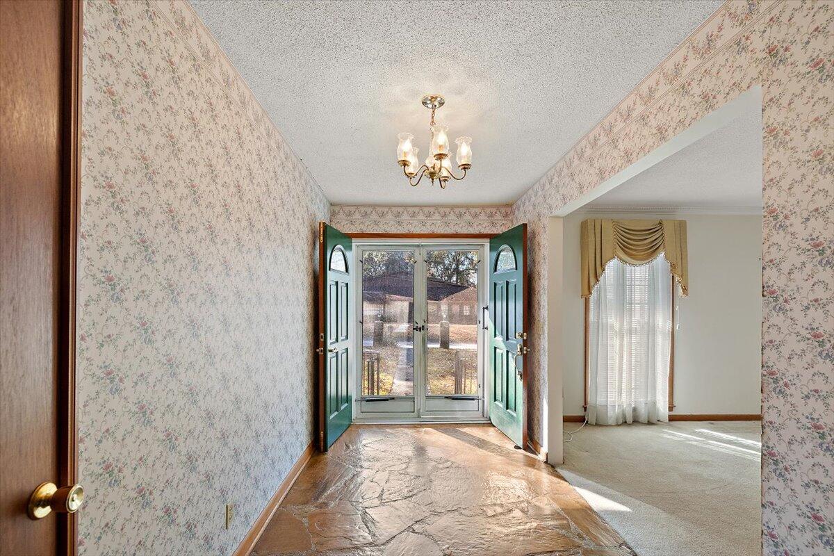 109 Hampton Avenue Goose Creek, SC 29445 - Photo 7 of 34 Entry foyer