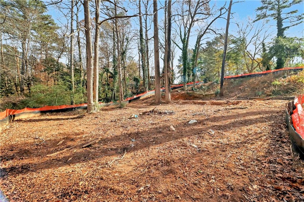 2780 Delcourt Drive Decatur, GA 30033 - Photo 6 of 21