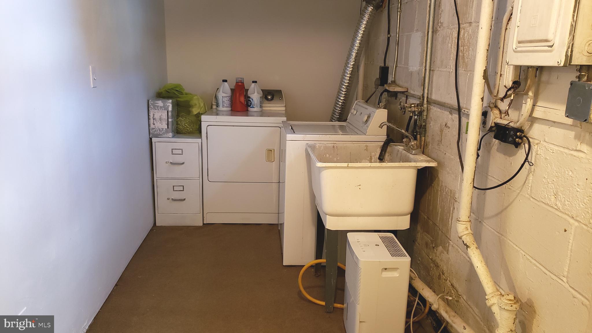 600 Braeside Road Baltimore, MD 21229 - Photo 26 of 32 UTILITY AREA