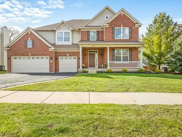 $699,900 | 342 Comstock Drive, Elgin, IL 60124