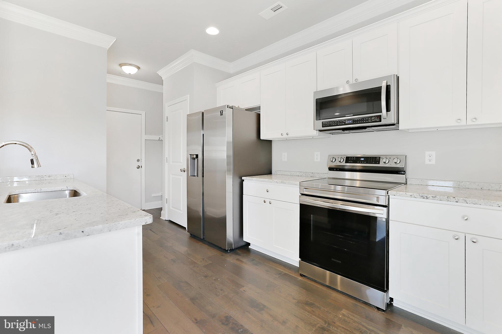 3901 Glenhurst Road Baltimore, MD 21222 - Photo 11 of 32 Gallery Image 11