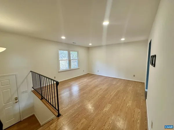 $3,950 | 3501 Glenaire Drive, Charlottesville, VA 22901