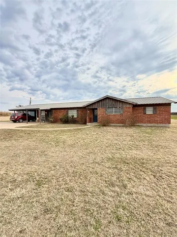 $1,100 | 2935 Cr 313 Dublin Tx 76446, Dublin, TX 76446