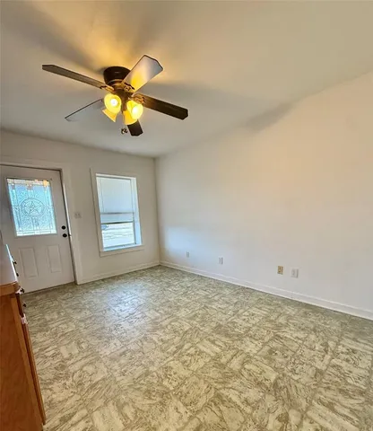 $1,100 | 2935 Cr 313 Dublin Tx 76446, Dublin, TX 76446