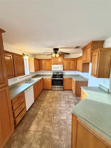 $1,100 | 2935 Cr 313 Dublin Tx 76446, Dublin, TX 76446