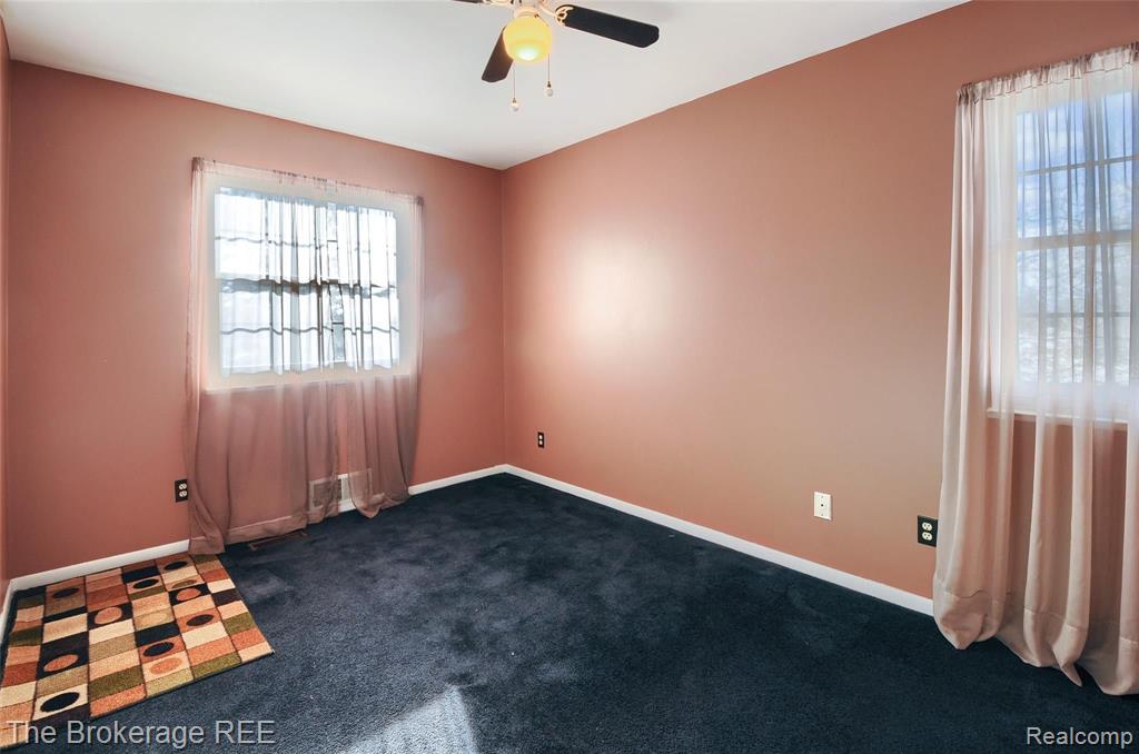 7405 Calkins Road Flint, MI 48532 - Photo 29 of 44