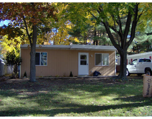 115 Tavistock Street Springfield, MA 01119 - Photo 1 of 1 a view of a house with a yard