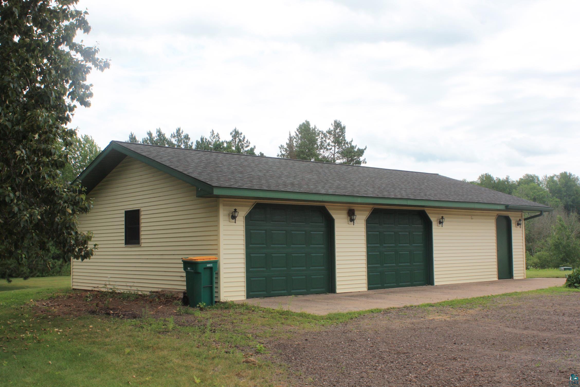5322 East County Rd B South Range, WI 54874 - Photo 4 of 50 View of garage