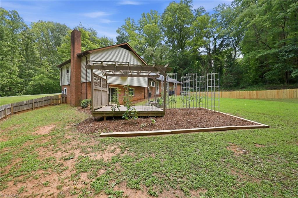 608 Alpine Road Winston-Salem, NC 27104 - Photo 37 of 41
