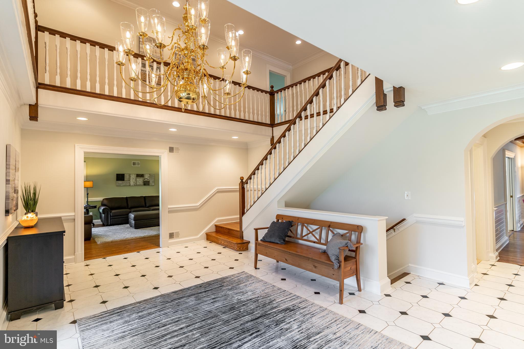 9901 Bluegrass Road Potomac, MD 20854 - Photo 3 of 29 Open Two-Story Foyer