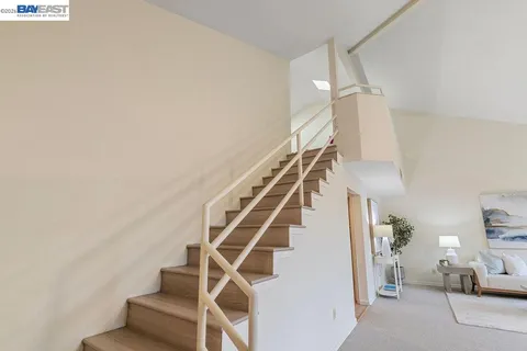 $1,049,000 | 711 Lakemont Place, Unit 4, San Ramon, CA 94582