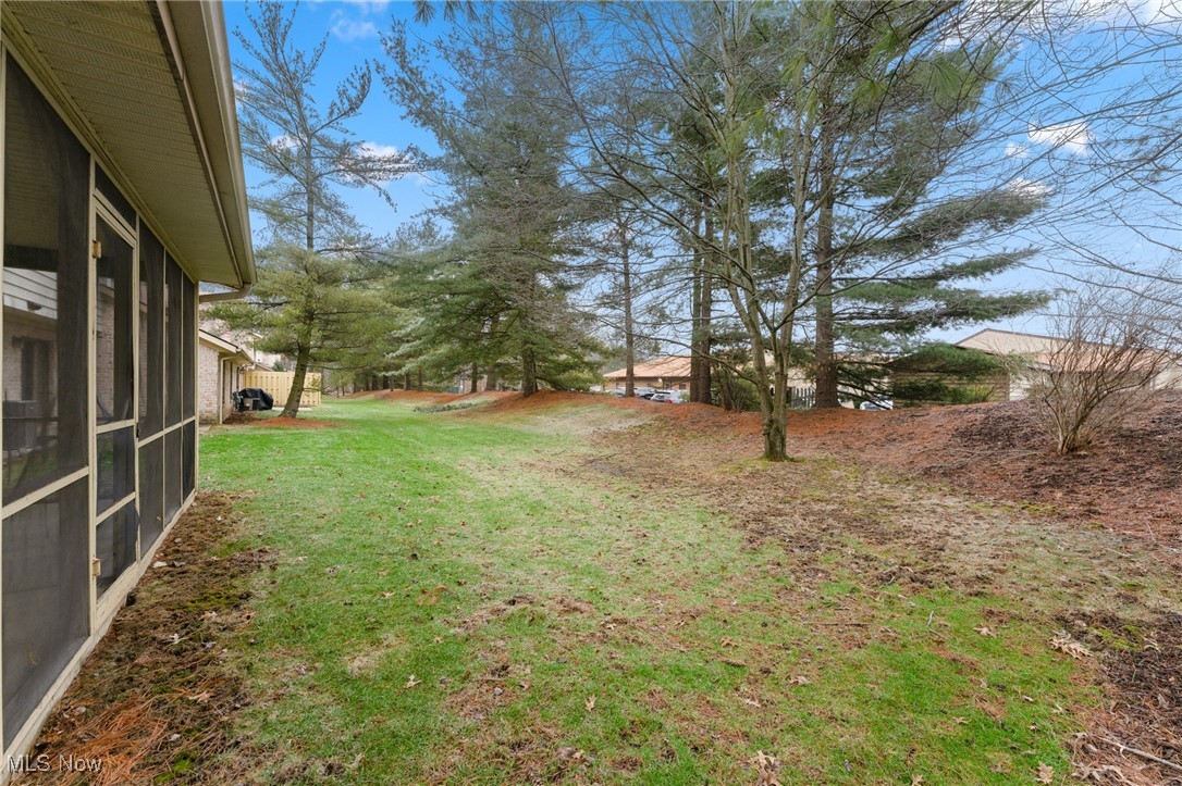 1260 Boardman-Canfield Road, Unit 29 Youngstown, OH 44512 - Photo 4 of 34