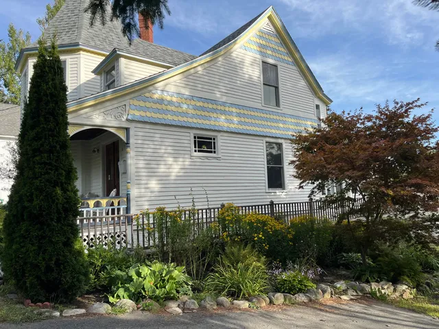 $750,000 | 38 Union Street, Belfast, ME 04915