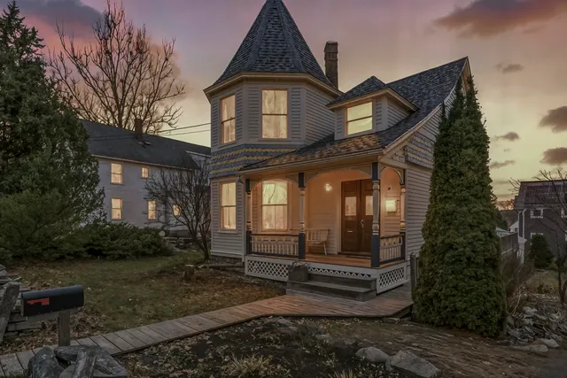 $750,000 | 38 Union Street, Belfast, ME 04915