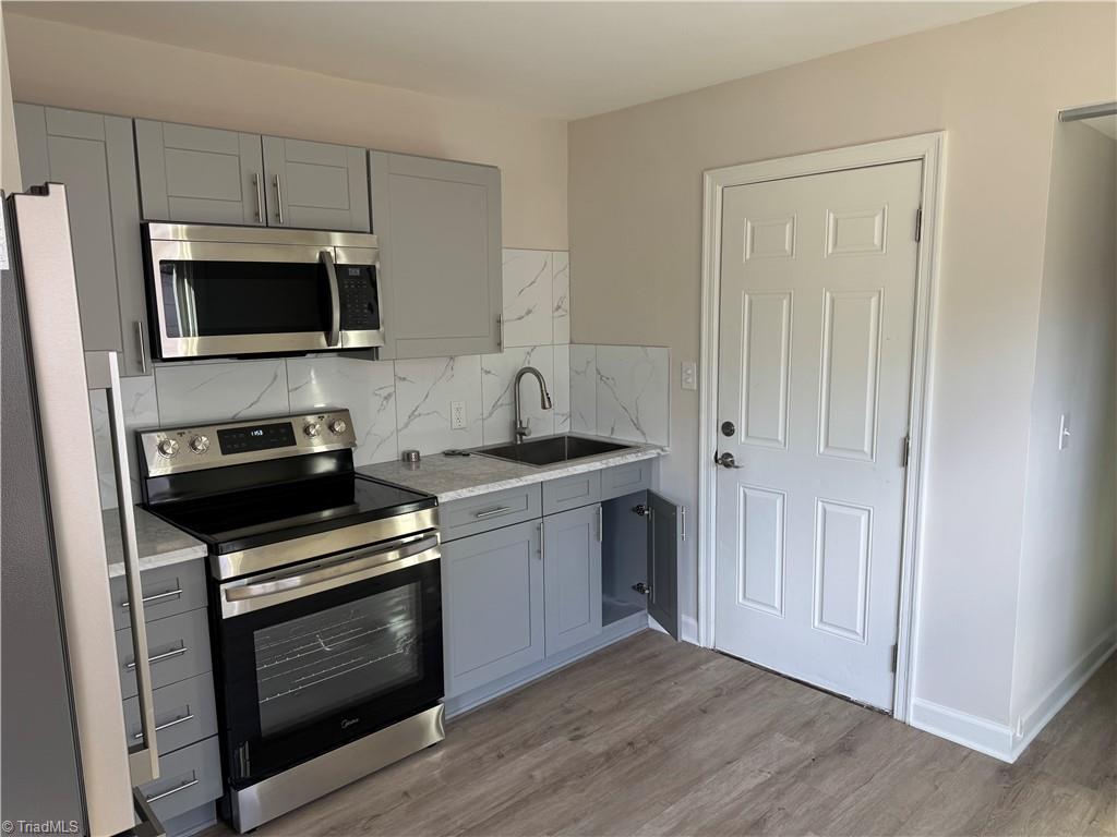 1402 Darden Street High Point, NC 27262 - Photo 6 of 10