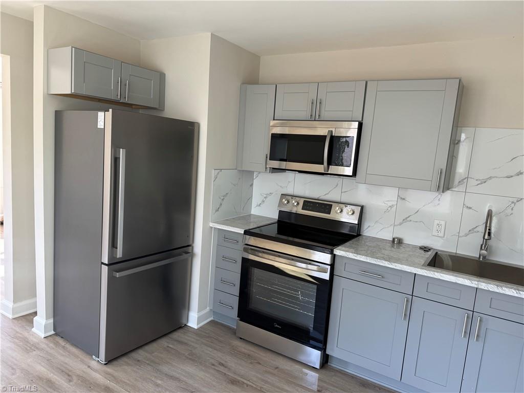 1402 Darden Street High Point, NC 27262 - Photo 7 of 10