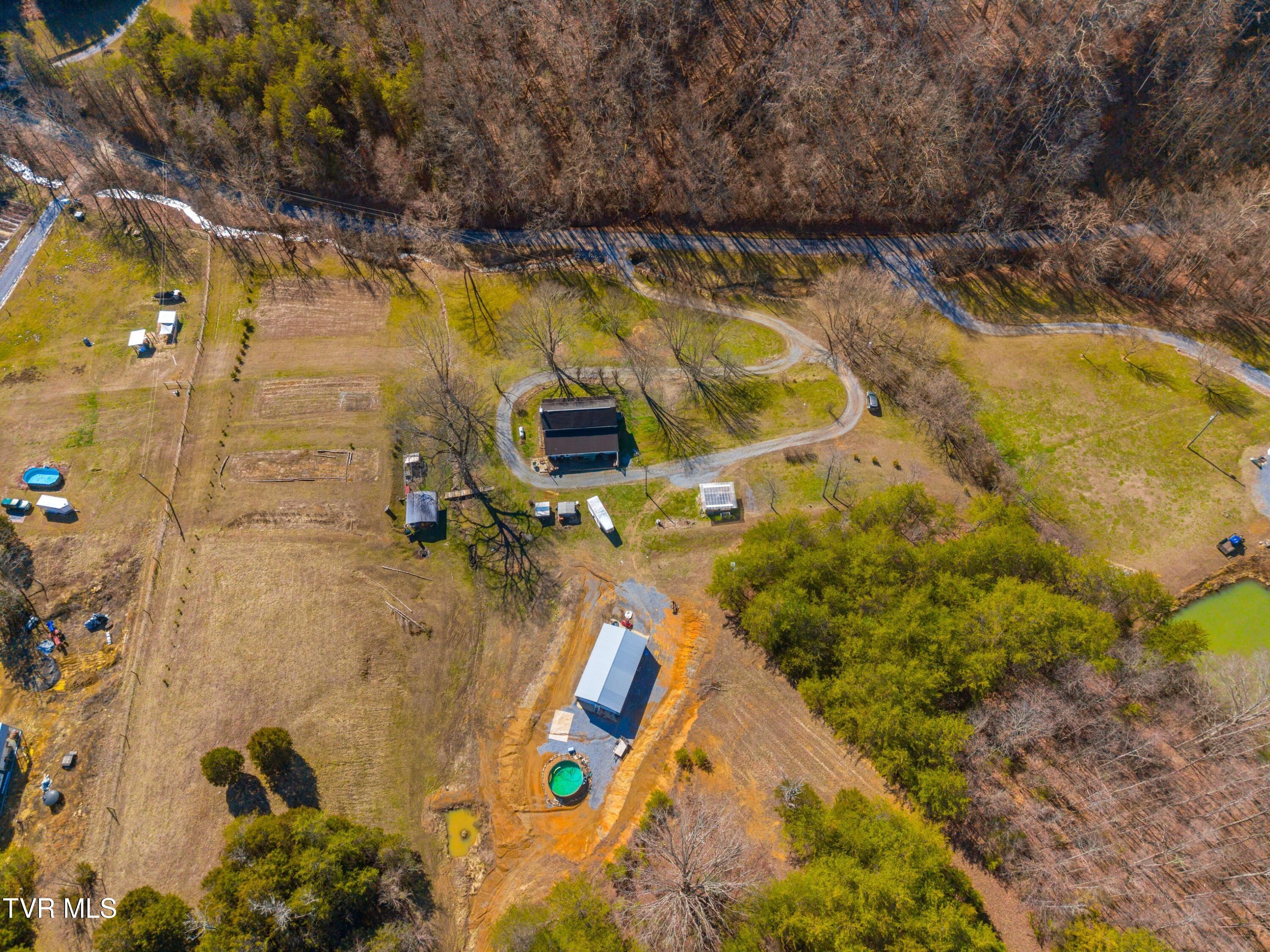 634 New Salem Road Rogersville, TN 37857 - Photo 22 of 48 048-634NewSalemRoad-Rogersville-TN-37857