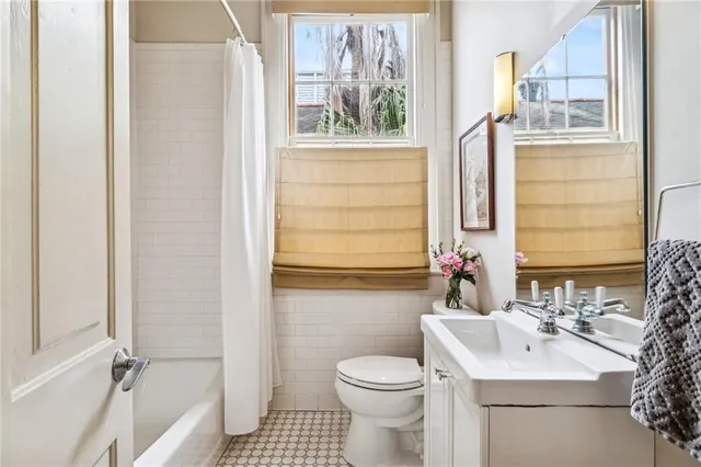 $425,000 | 415 Vallette Street, New Orleans, LA 70114