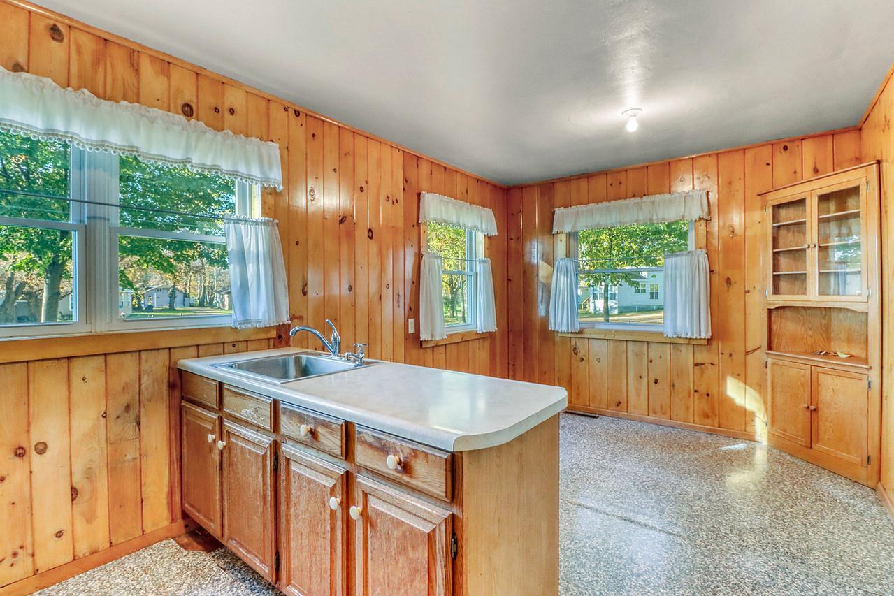 41566 Dawn Road Pelican Rapids, MN 56572 - Photo 15 of 37